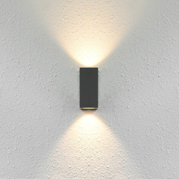 Outdoor wall light Lux Genta – outdoor wall lights in sandblasted black and aluminum