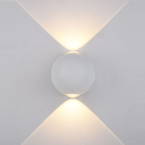 Outdoor wall light Lux Carsoli – outdoor wall lights in white and aluminum